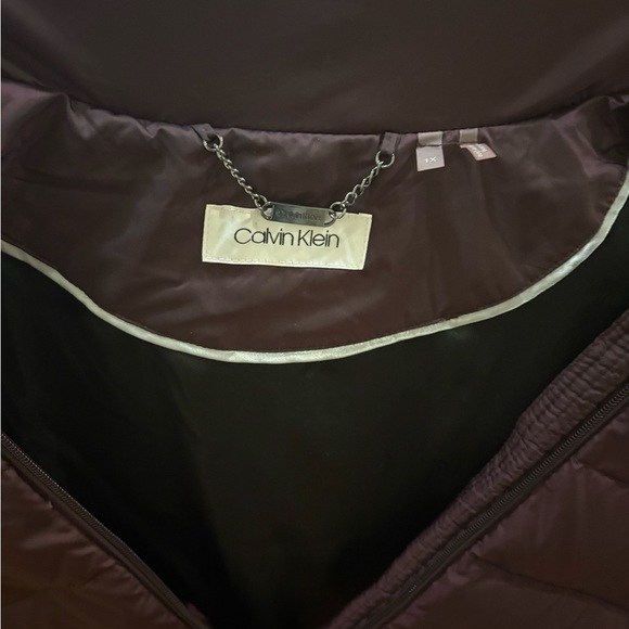 Calvin Klein Deep Purple Jacket with Black Lining - Picture 4 of 4